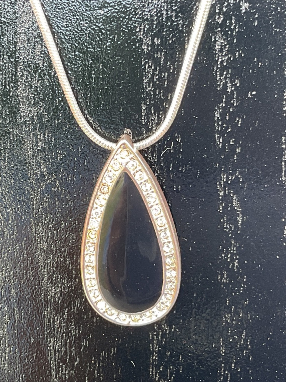 Premier Designs Necklace Vintage teardrop pendant Silvertone chain 18” - Picture 2 of 10